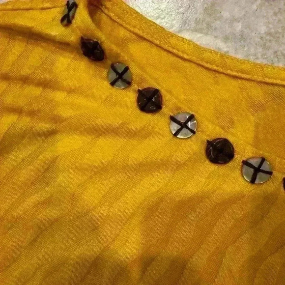 Ruby Rd. Yellow Front Tie Knit Top with Embellishment Size Medium - Picture 3 of 4